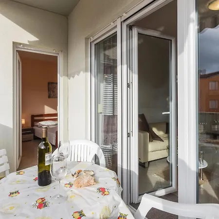 Gorgeous In With Wifi Apartment Medulin
